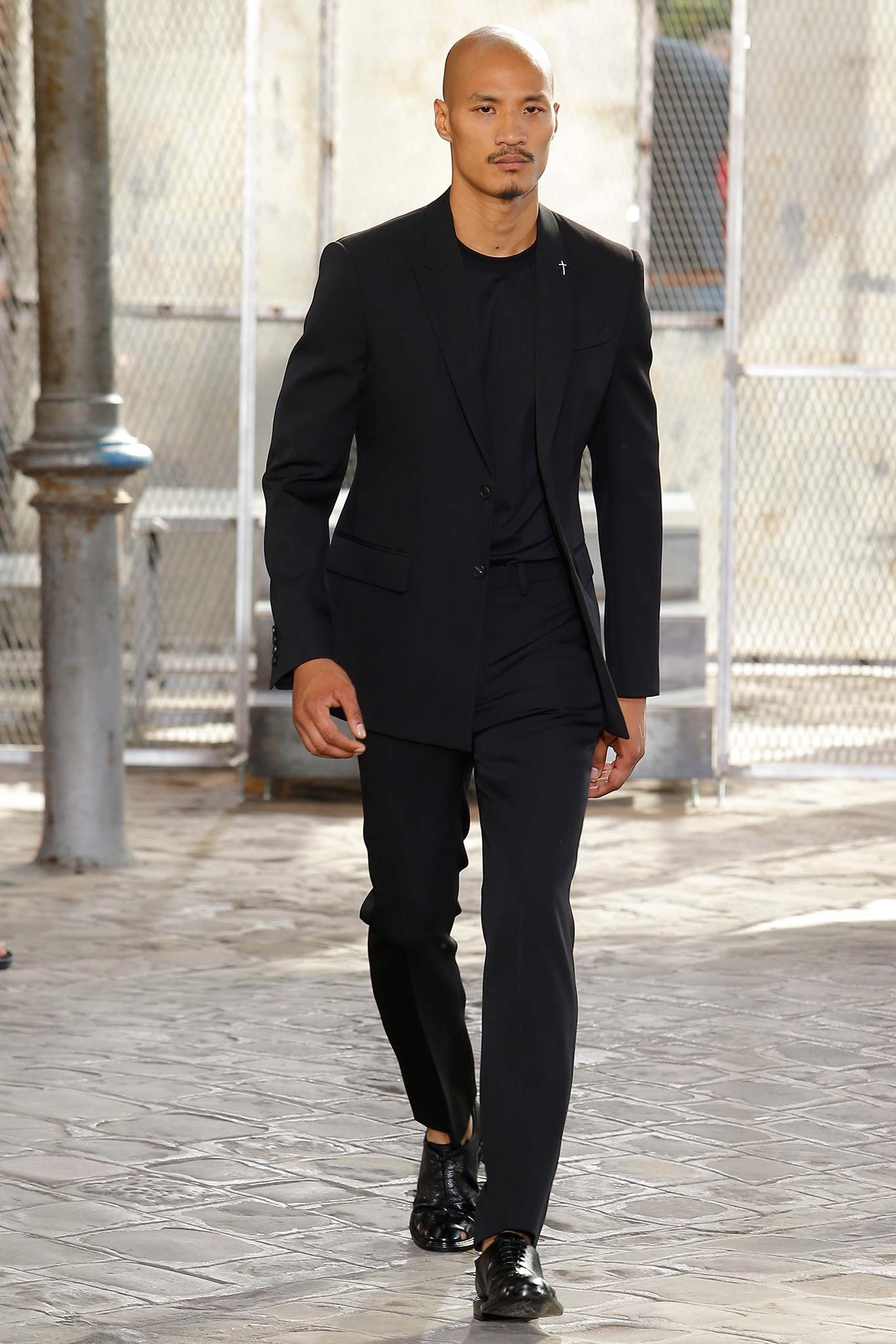 Givenchy Spring/Summer 2016 Menswear Collection | Paris Fashion Week