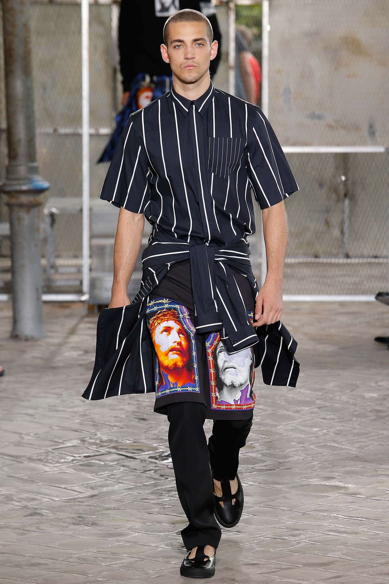 Givenchy Spring Summer 2016 Menswear Collection Paris Fashion Week 036