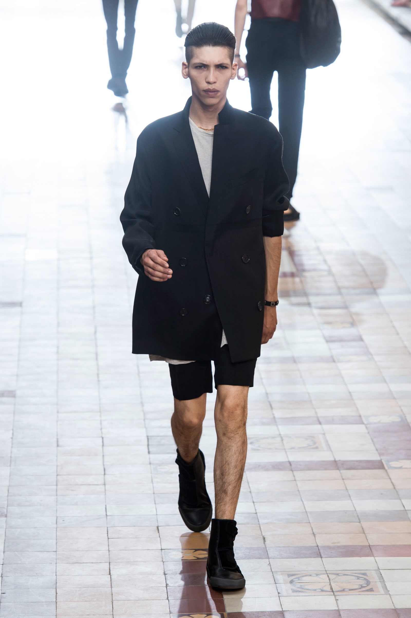 Lanvin Spring/Summer 2016 Menswear Collection | Paris Fashion Week ...