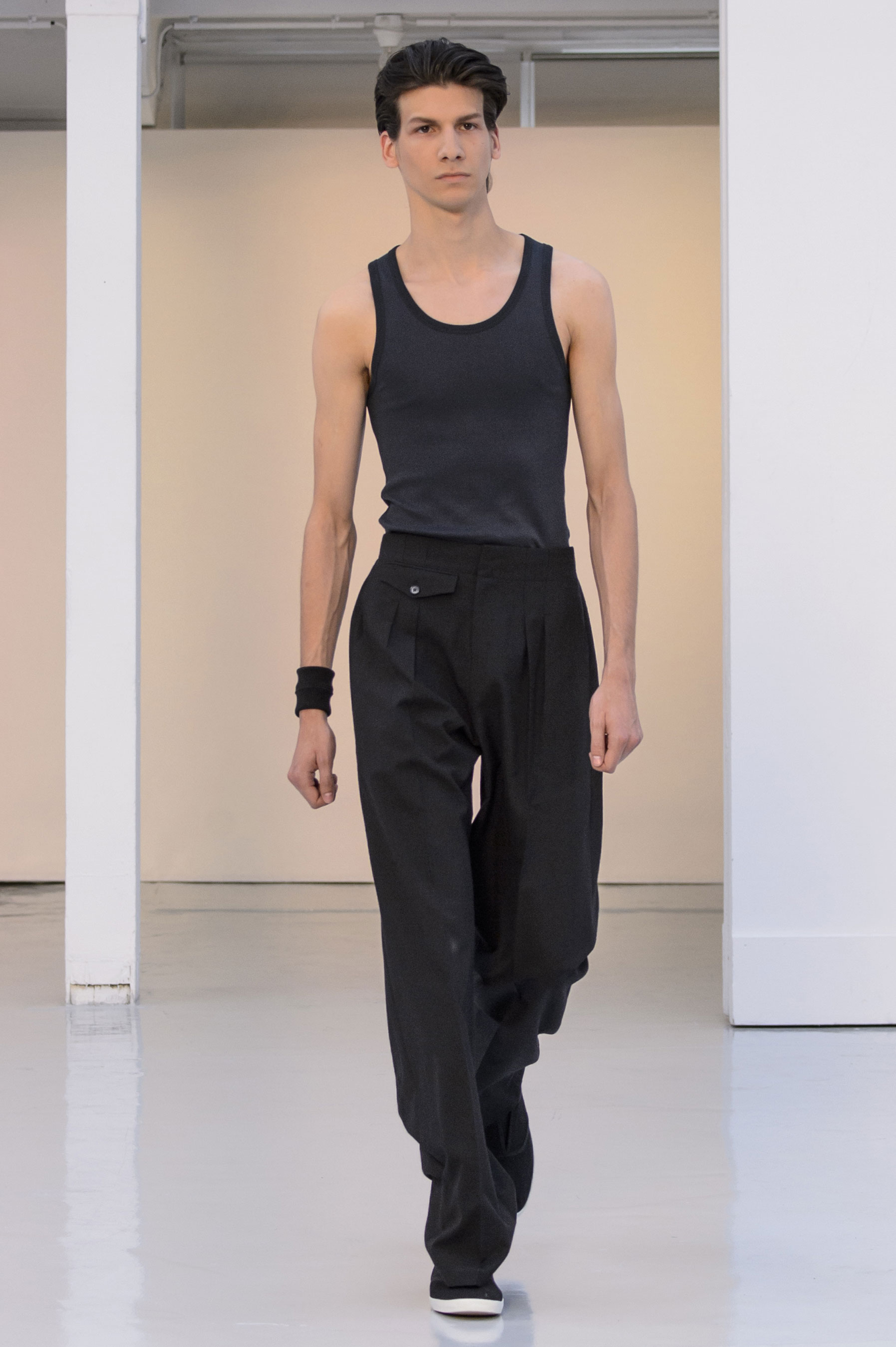Lemaire Spring Summer 2016 Menswear Collection Paris Fashion Week 002