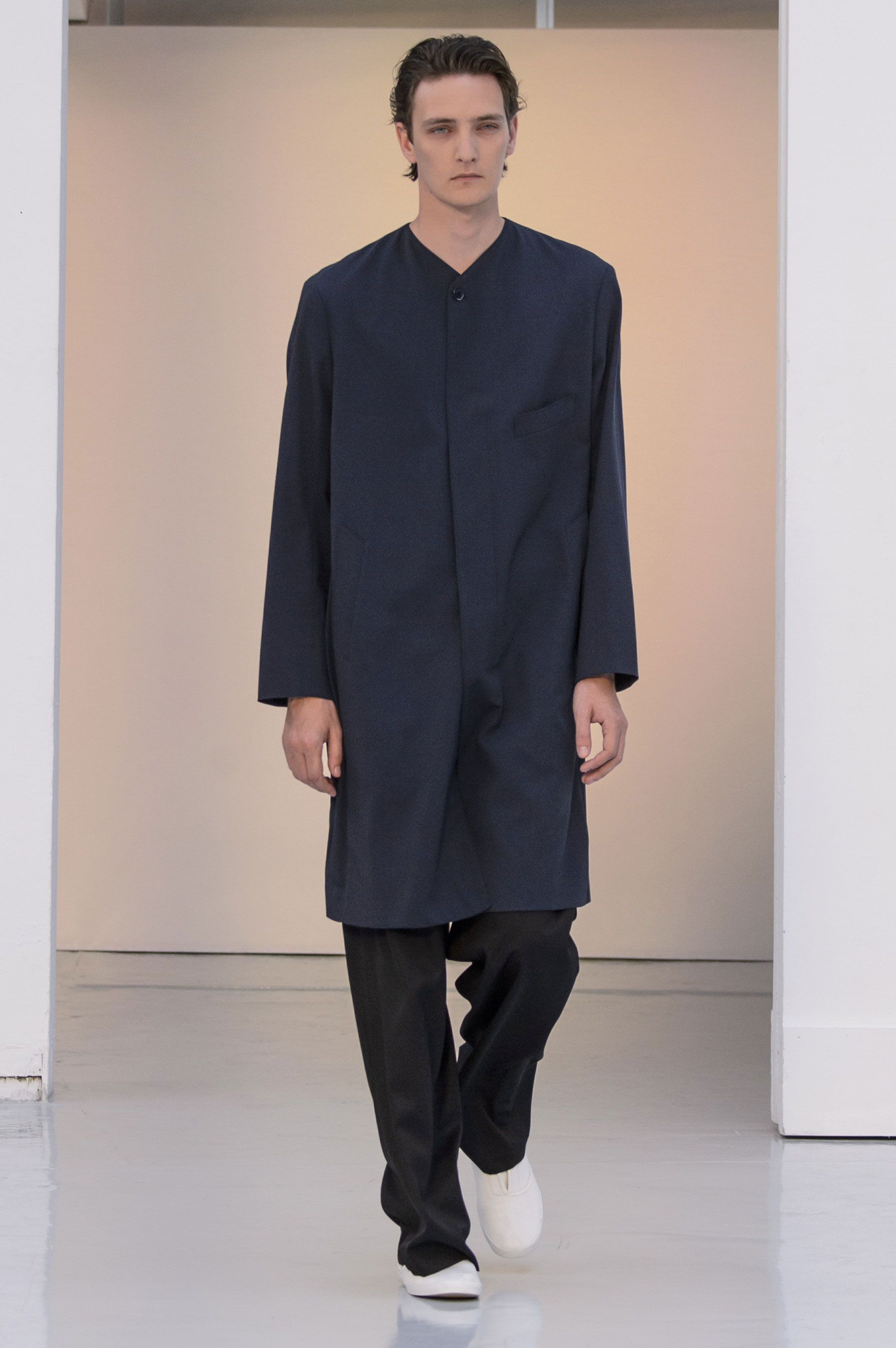 Lemaire Spring Summer 2016 Menswear Collection Paris Fashion Week 003