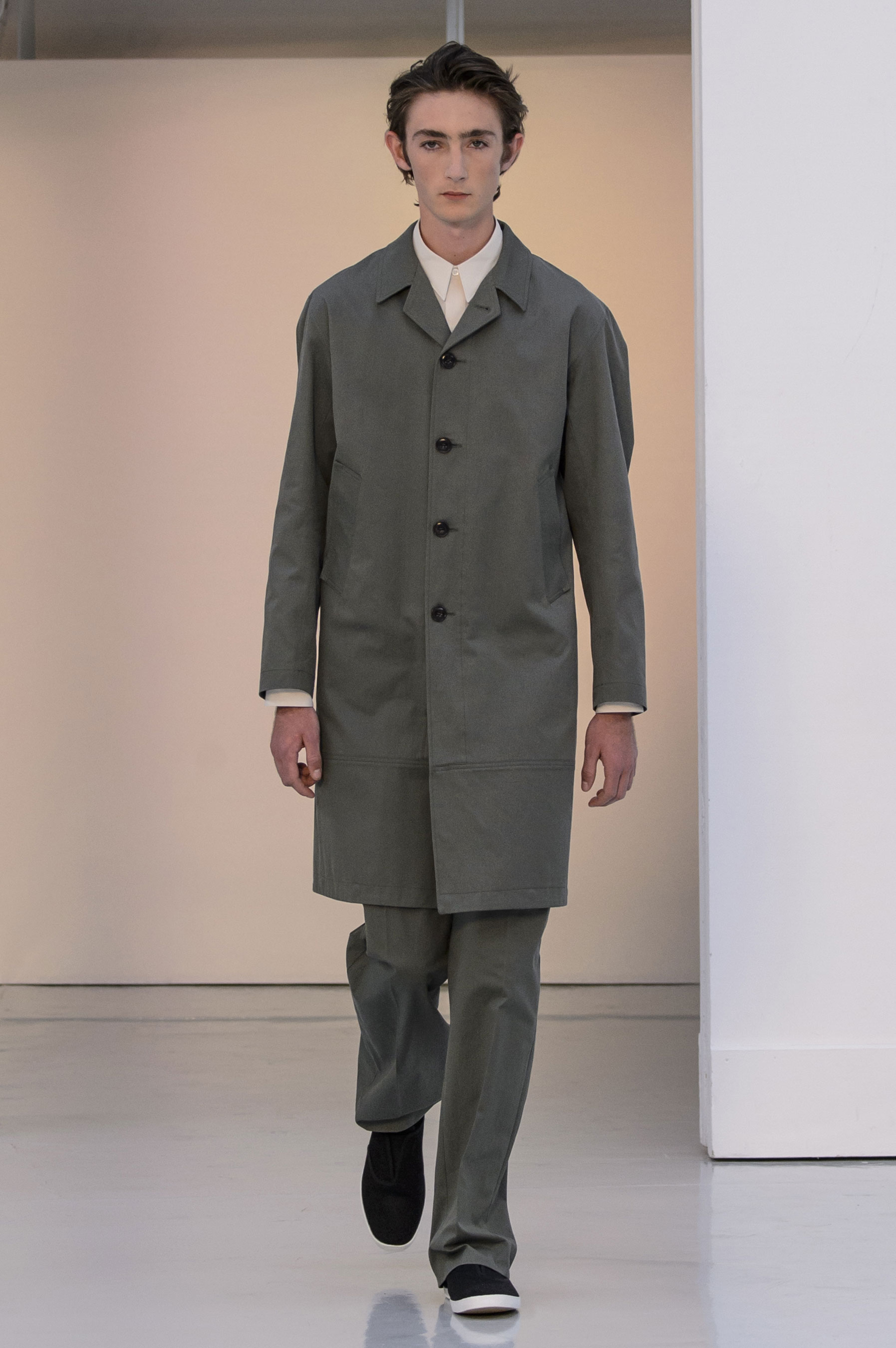 Lemaire Spring Summer 2016 Menswear Collection Paris Fashion Week 009