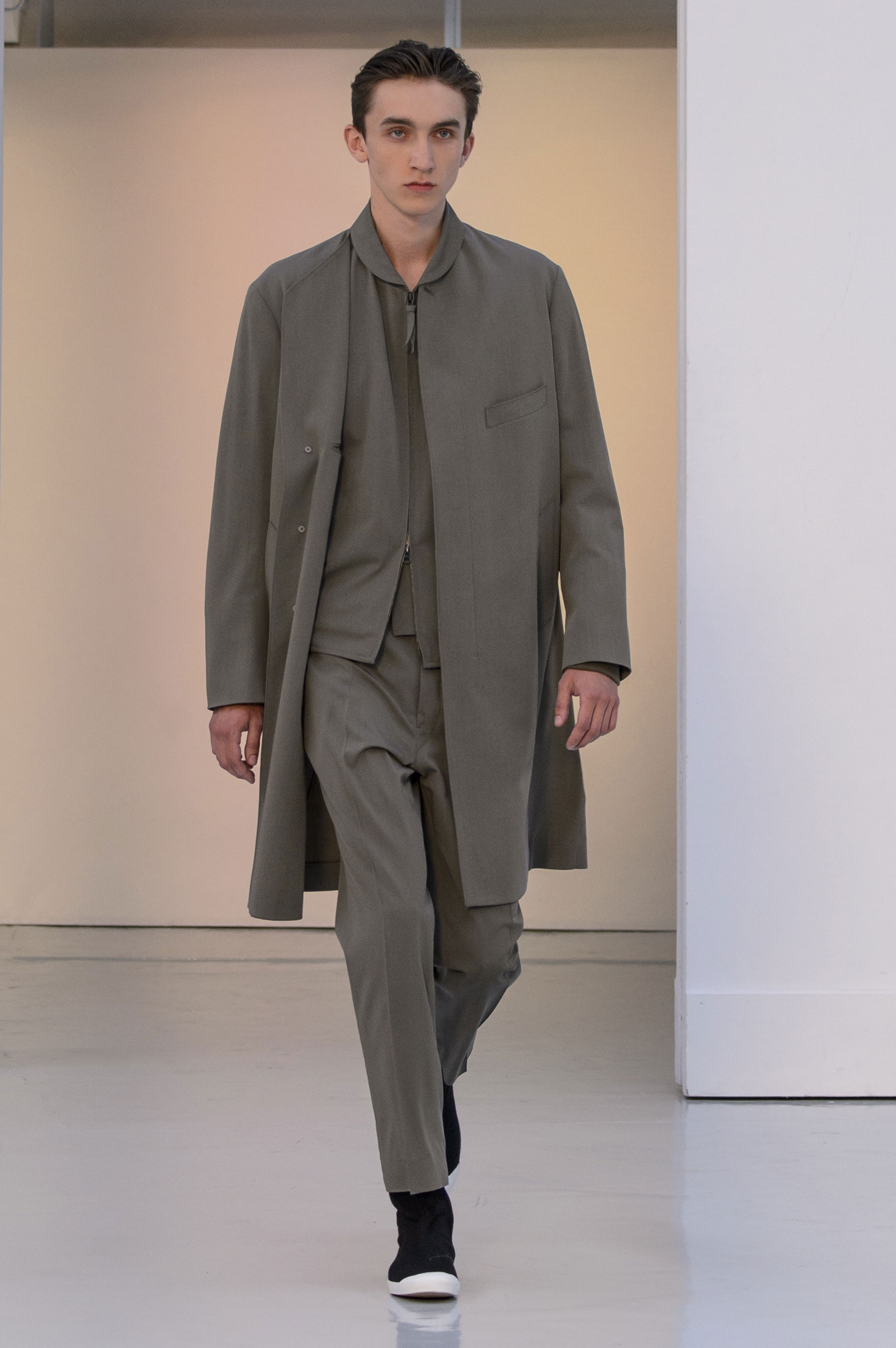 Lemaire Spring Summer 2016 Menswear Collection Paris Fashion Week 017