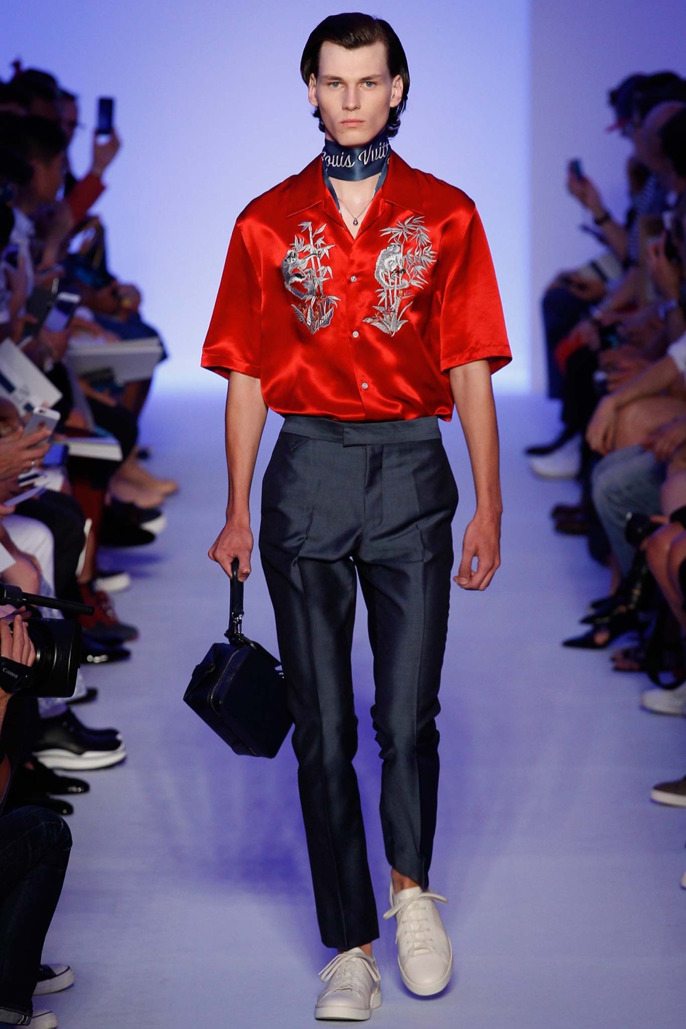 Louis Vuitton Spring/Summer 2016 Paris - Fashionably Male