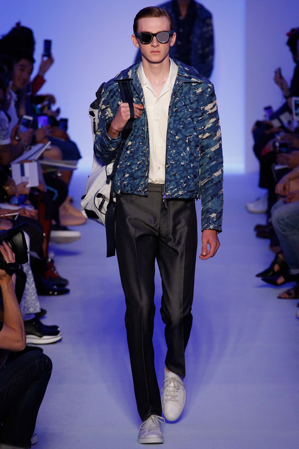 Louis Vuitton Spring/Summer 2016 Menswear Collection | Paris Fashion Week