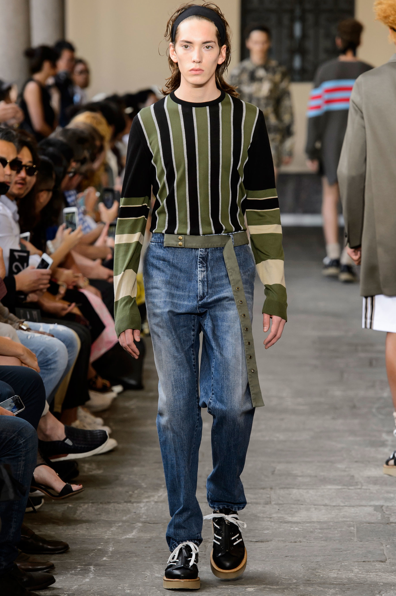 » No. 21 Spring/Summer 2016 Menswear Collection | Milan Fashion Week No 21 Spring Summer 2016 Menswear Collection Milan Fashion Week 008