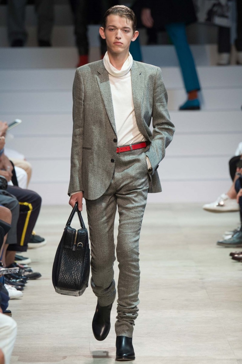 Paul-Smith-Spring-Summer-2016-Menswear-Collection-Paris-Fashion-Week-017