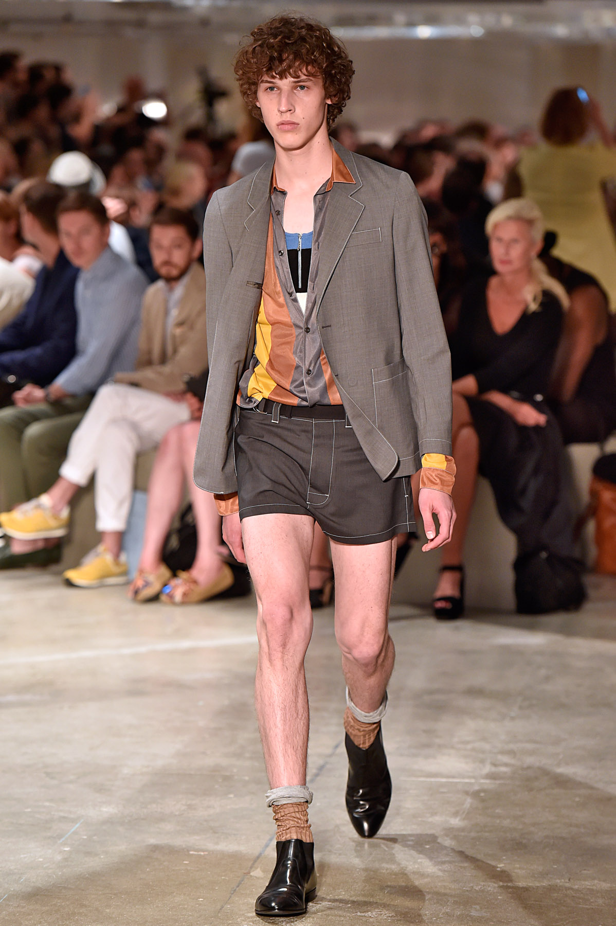 » Prada Spring/Summer 2016 Menswear Collection | Milan Fashion Week Prada Spring Summer 2016 Menswear Collection Milan Fashion Week 003