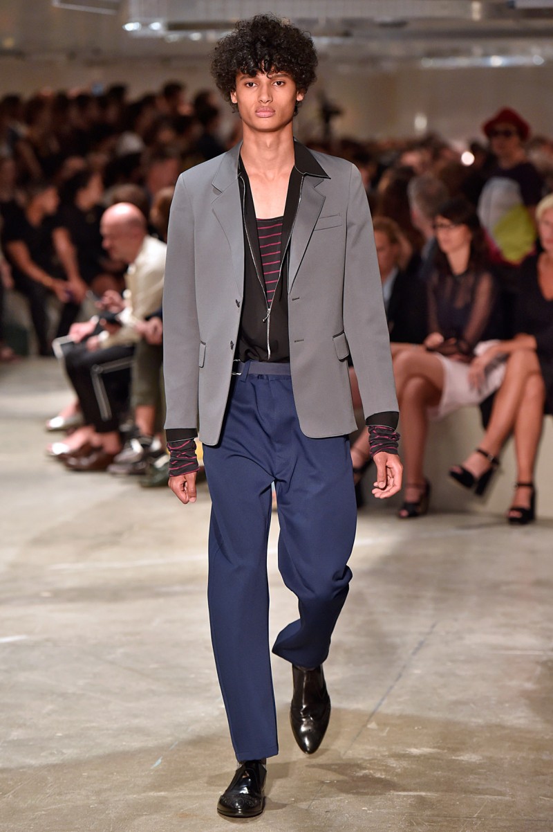 Prada-Spring-Summer-2016-Menswear-Collection-Milan-Fashion-Week-008 » Prada Taps Matthew Beard, Billy Howle & Logan Lerman for Spring Ads Prada-Spring-Summer-2016-Menswear-Collection-Milan-Fashion-Week-008