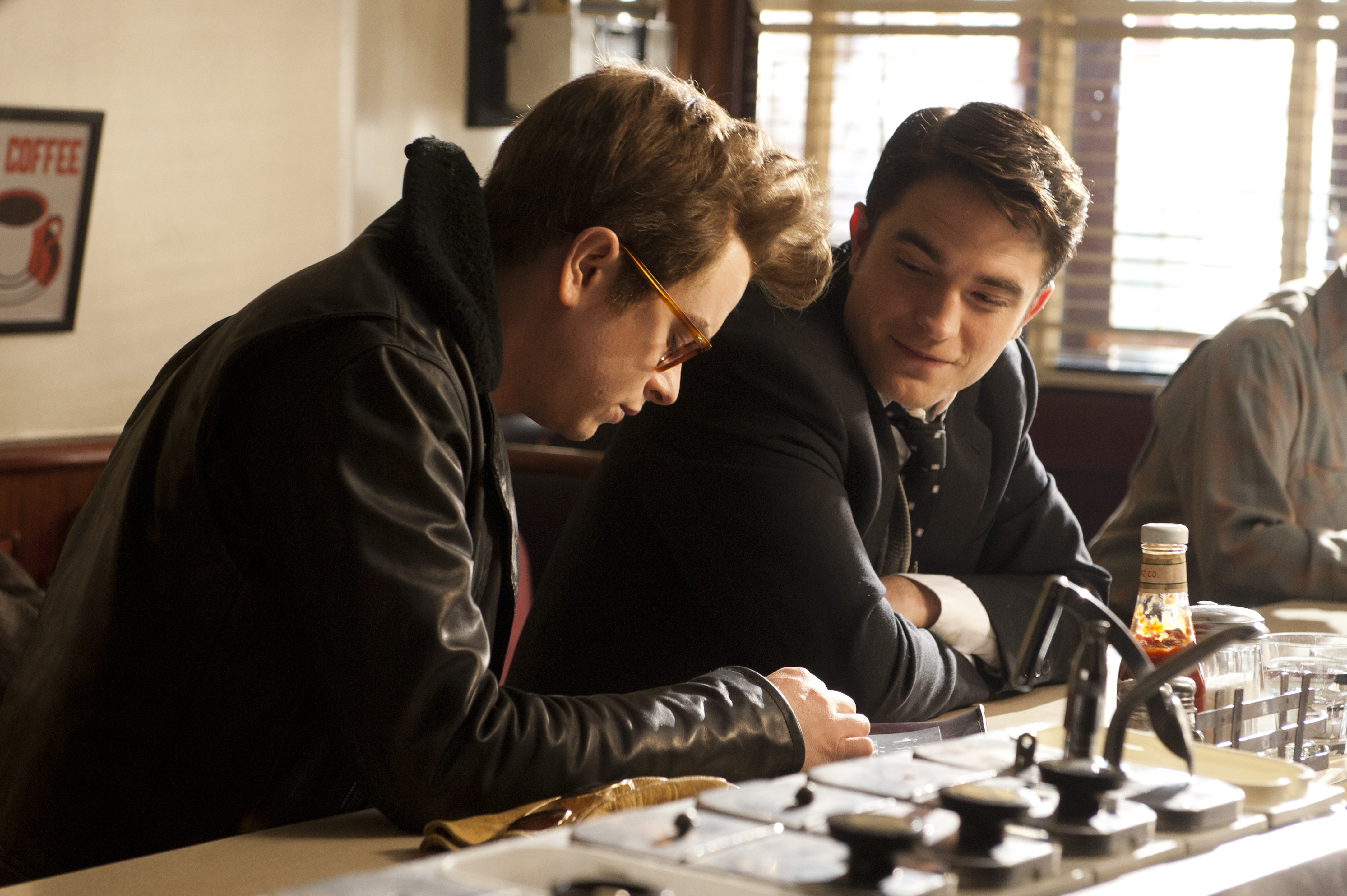 See Robert Pattinson + Dane DeHaan as Dennis Stock & James Dean in 'Life'