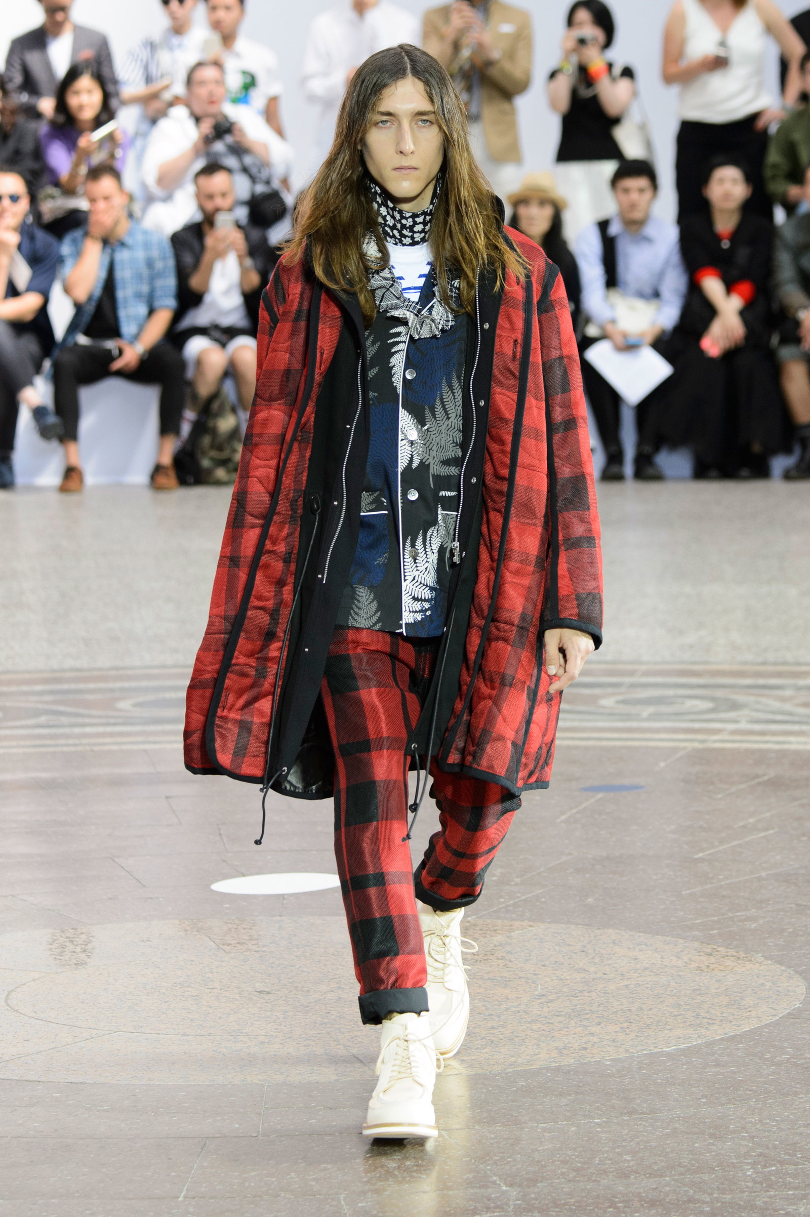 » Sacai Spring/Summer 2016 Menswear Collection | Paris Fashion Week Sacai Spring Summer 2016 Menswear Collection Paris Fashion Week 002