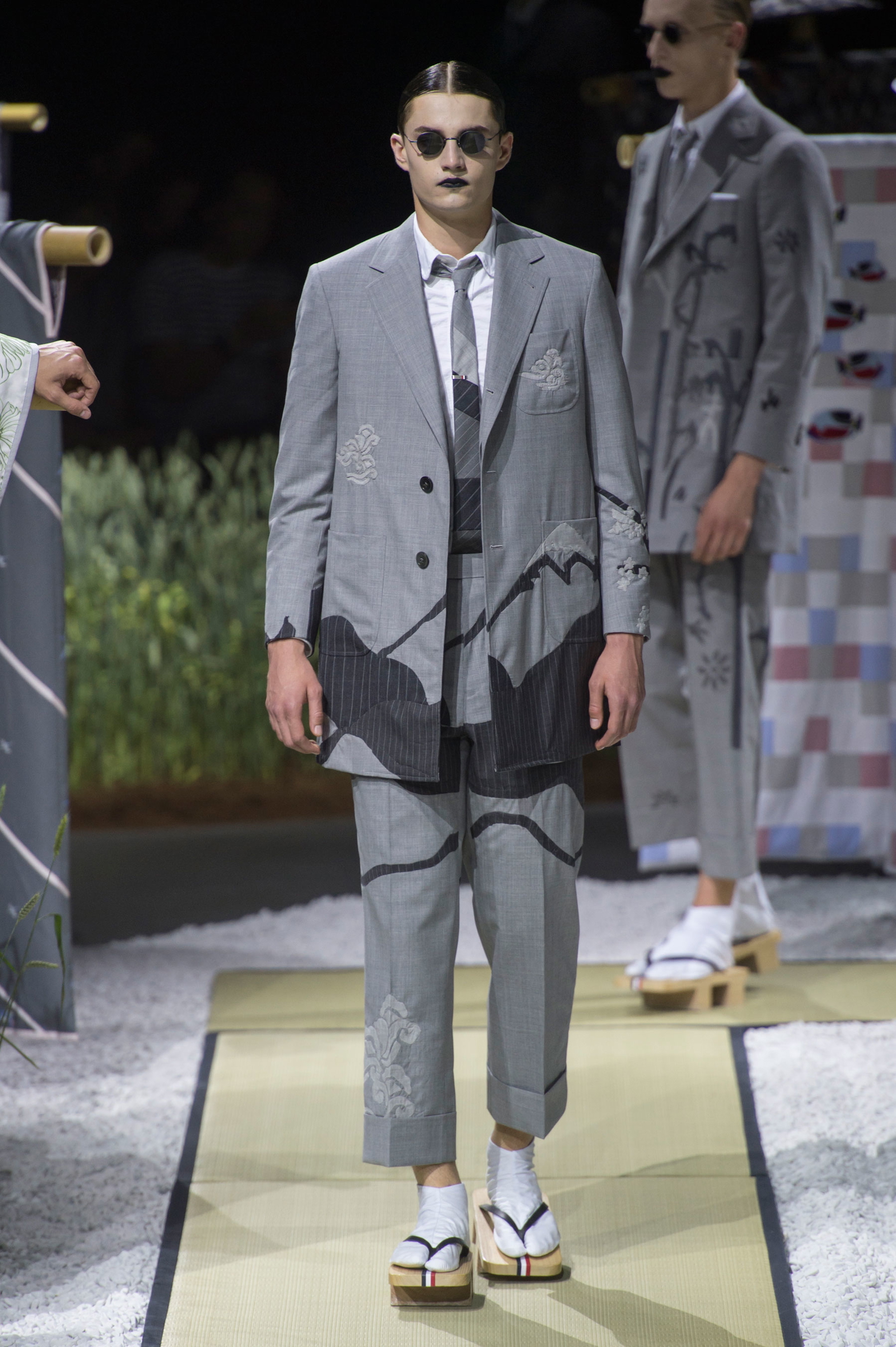 Thom Browne Spring/Summer 2016 Menswear Collection | Paris Fashion Week ...