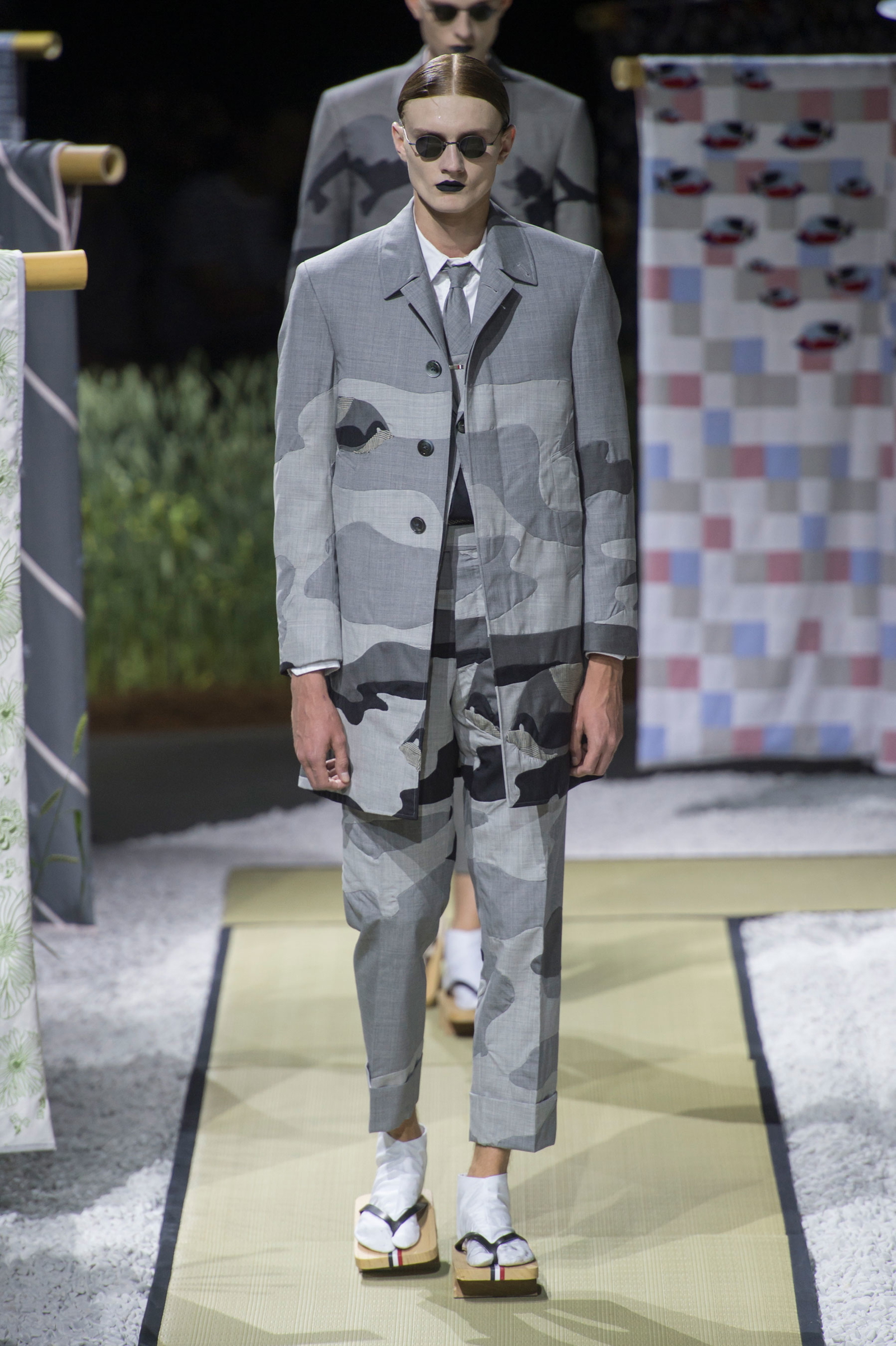 Thom Browne Spring/Summer 2016 Menswear Collection | Paris Fashion Week ...