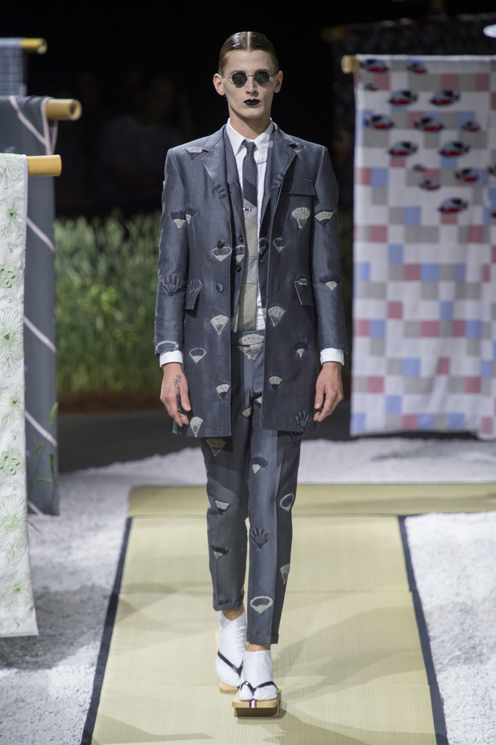 Thom Browne Spring/Summer 2016 Menswear Collection | Paris Fashion Week ...