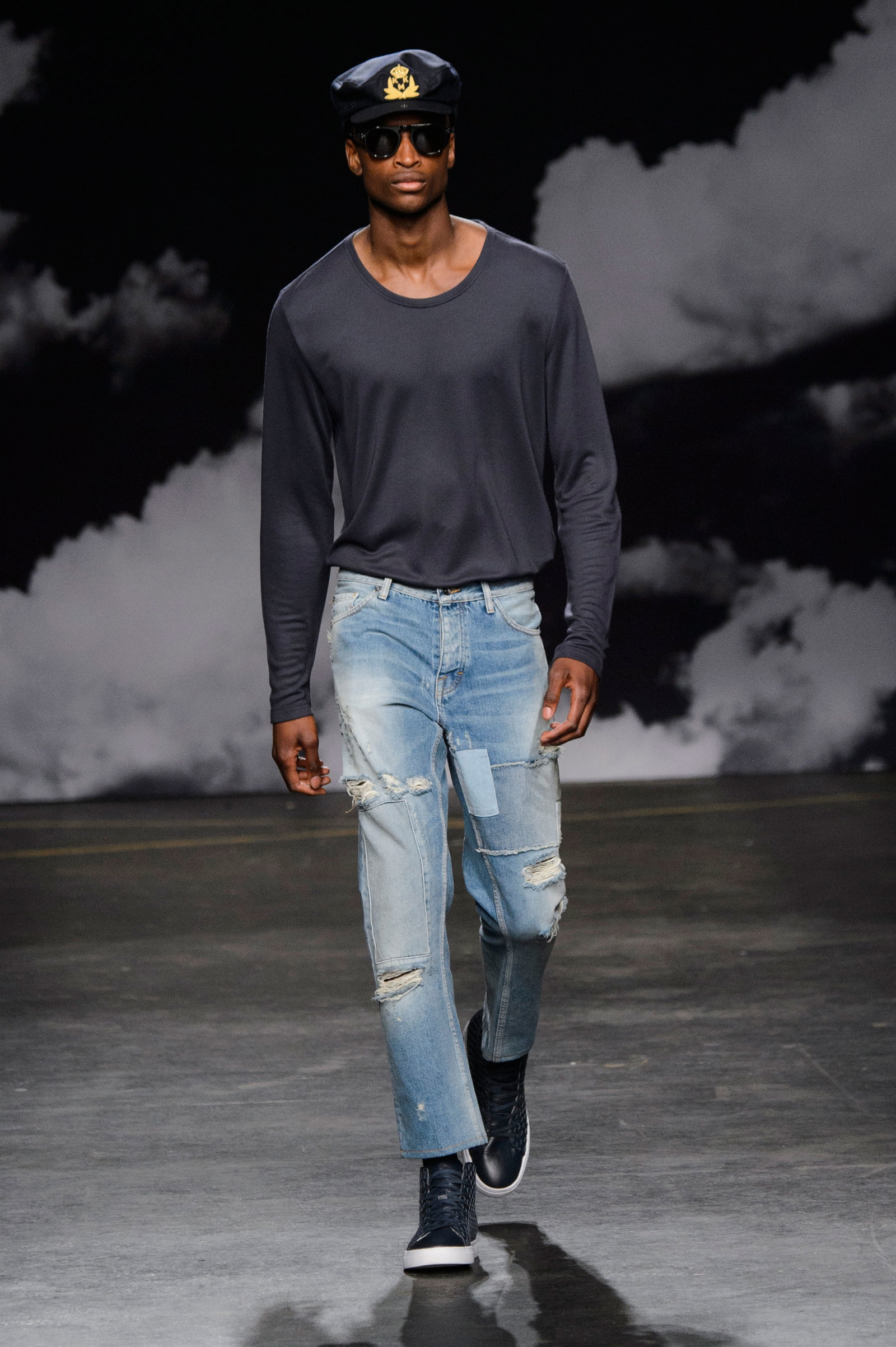 » Tiger of Sweden Spring/Summer 2016 | London Collections: Men Tiger of Sweden Spring Summer 2016 London Collections Men 031