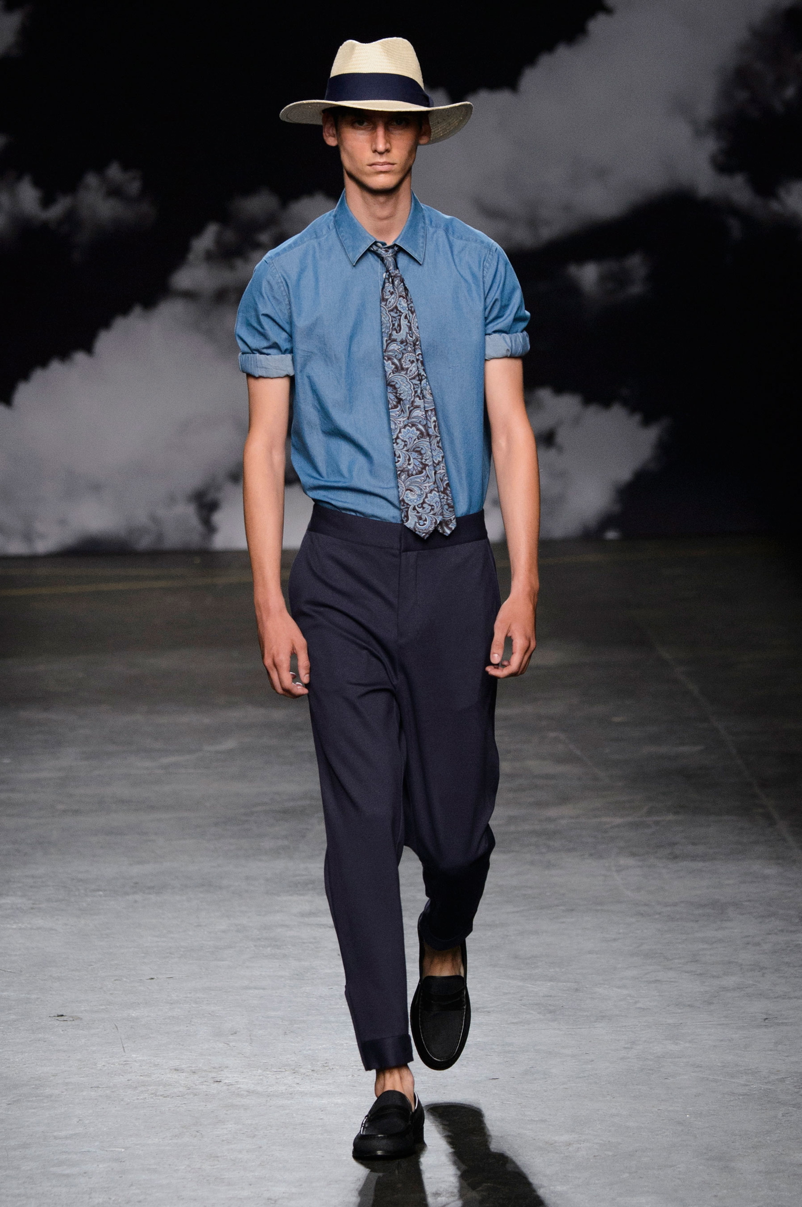» Tiger of Sweden Spring/Summer 2016 | London Collections: Men Tiger of Sweden Spring Summer 2016 London Collections Men 032