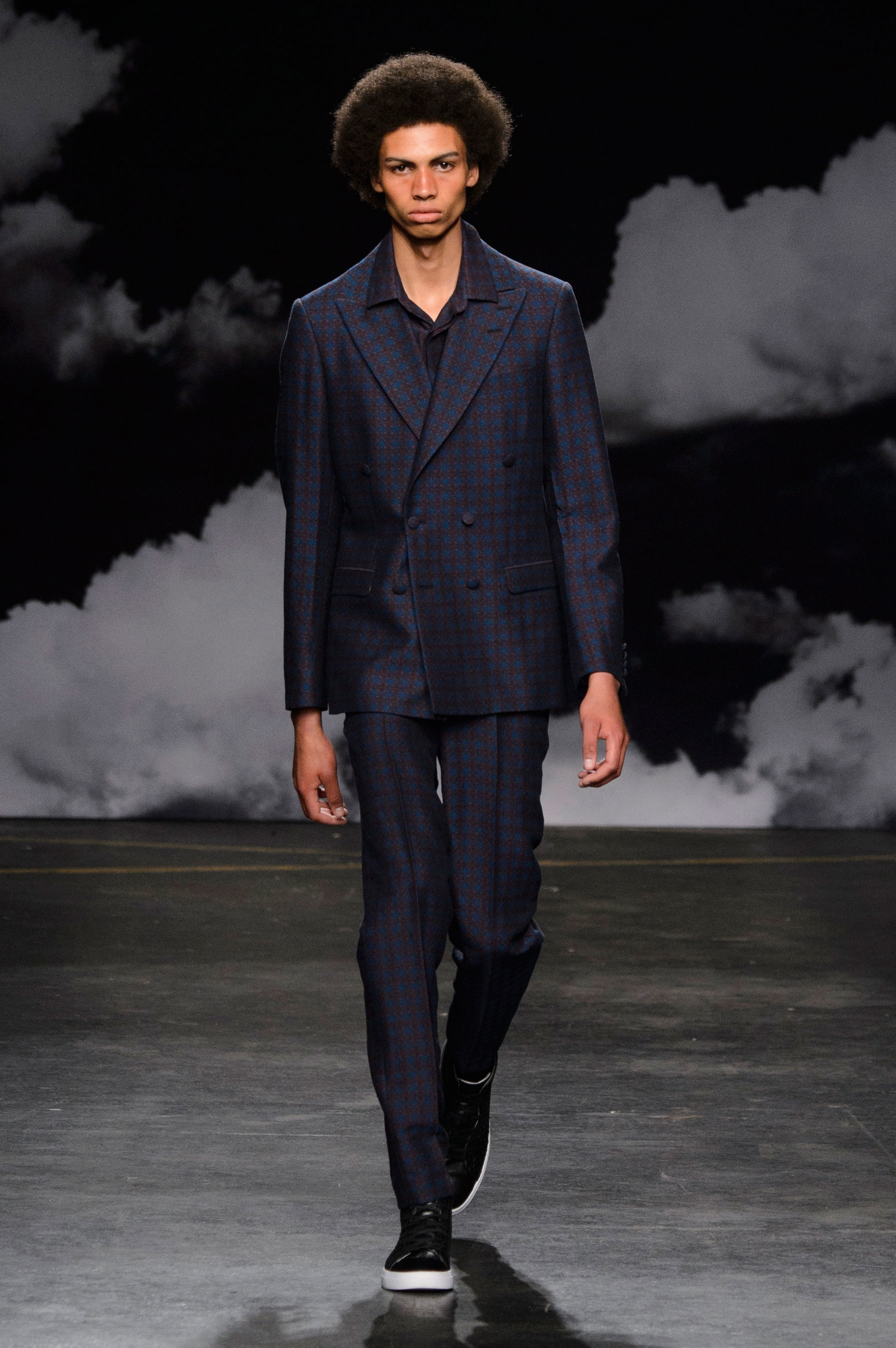 » Tiger of Sweden Spring/Summer 2016 | London Collections: Men Tiger of Sweden Spring Summer 2016 London Collections Men 041