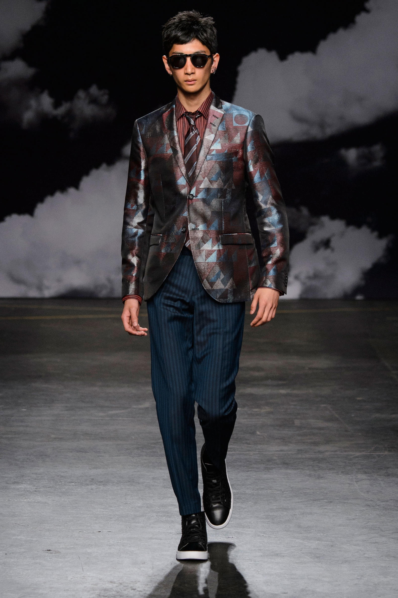 » Tiger of Sweden Spring/Summer 2016 | London Collections: Men Tiger of Sweden Spring Summer 2016 London Collections Men 042