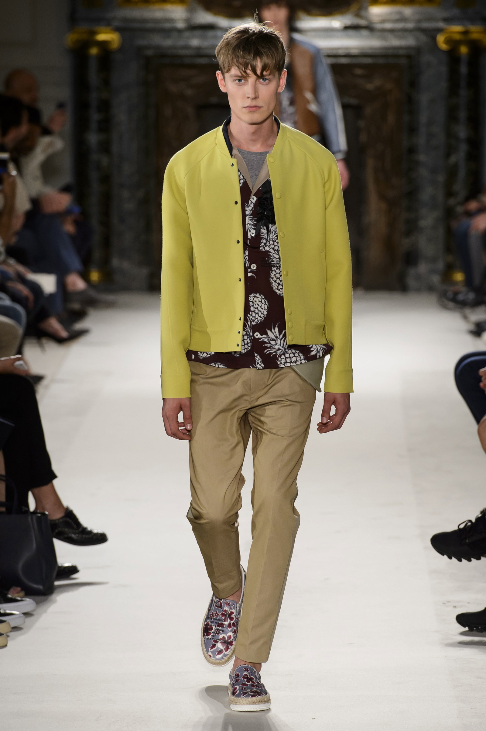 Valentino Spring Summer 2016 Menswear Collection Paris Fashion Week 0091