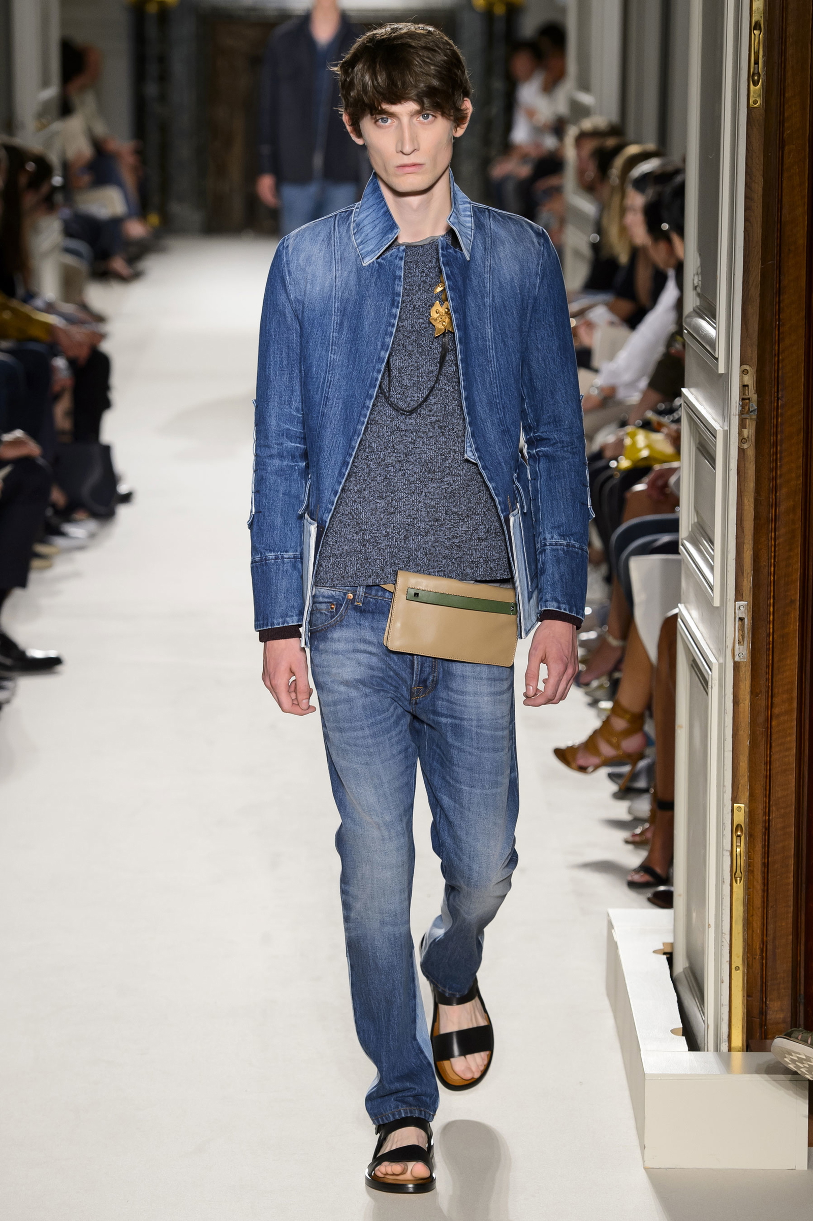 Valentino Spring/Summer 2016 Menswear Collection | Paris Fashion Week ...