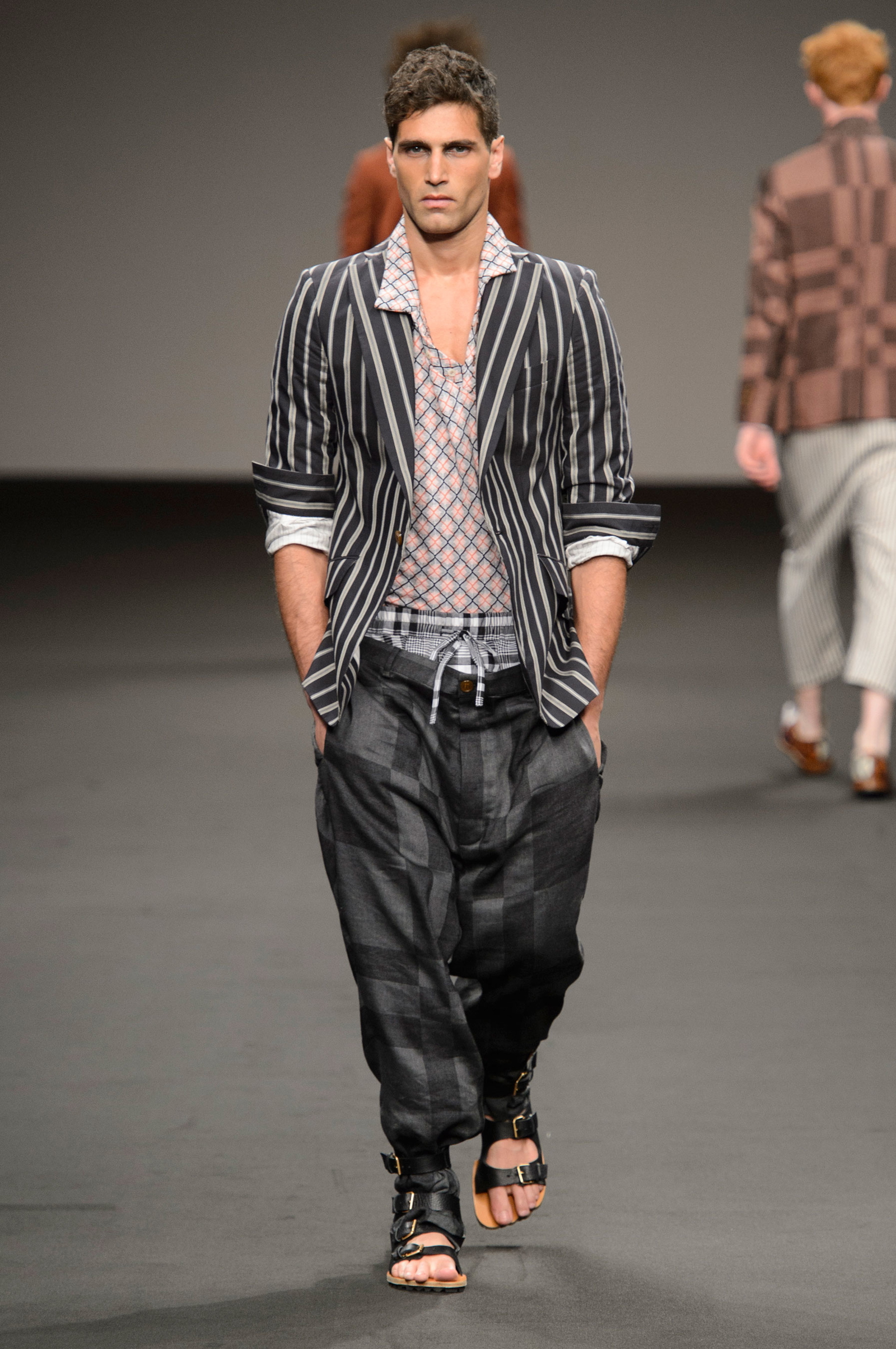 Vivienne Westwood Spring/Summer 2016 Menswear Collection | Milan ...