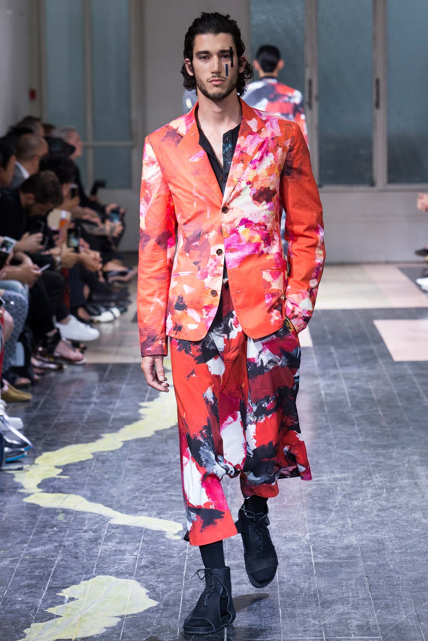 Yohji Yamamoto Spring Summer 2016 Menswear Collection Paris Fashion Week 009