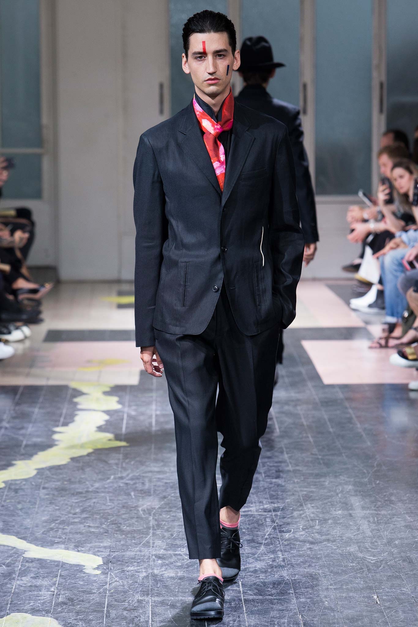 Yohji Yamamoto Spring Summer 2016 Menswear Collection Paris Fashion Week 018