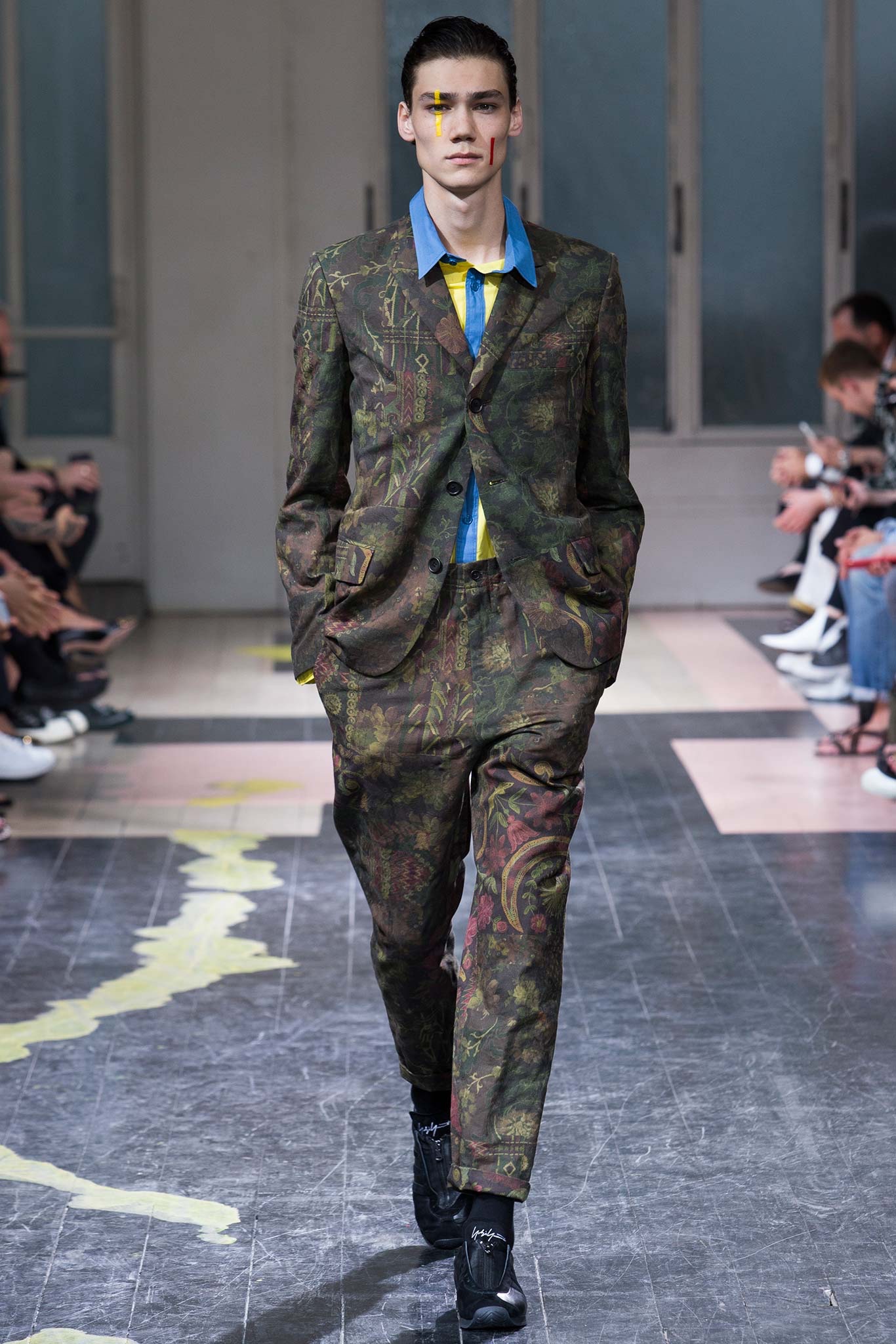 Yohji Yamamoto Spring Summer 2016 Menswear Collection Paris Fashion Week 024