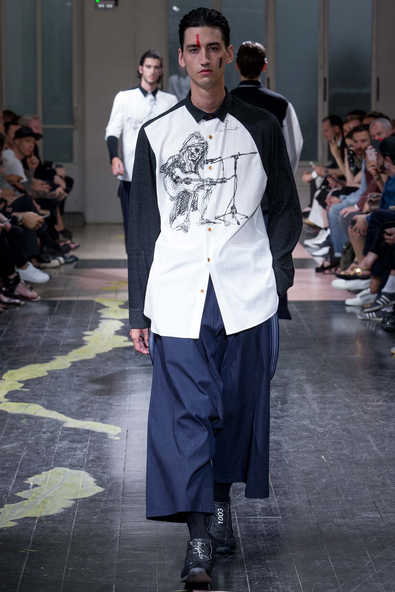 Yohji Yamamoto Spring Summer 2016 Menswear Collection Paris Fashion Week 037