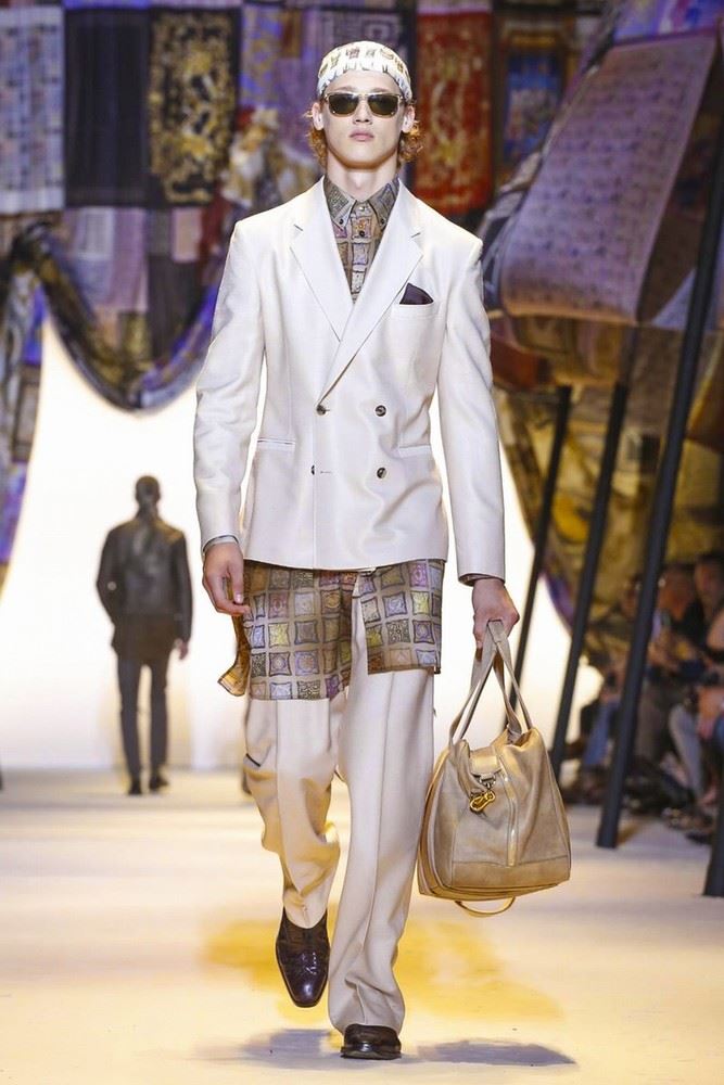Versace Spring/Summer 2016 Suiting