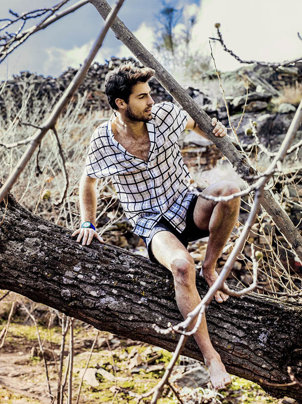 Antonio Navas La Vanguardia 2015 Outdoors Model Fashion Editorial Shoot 009