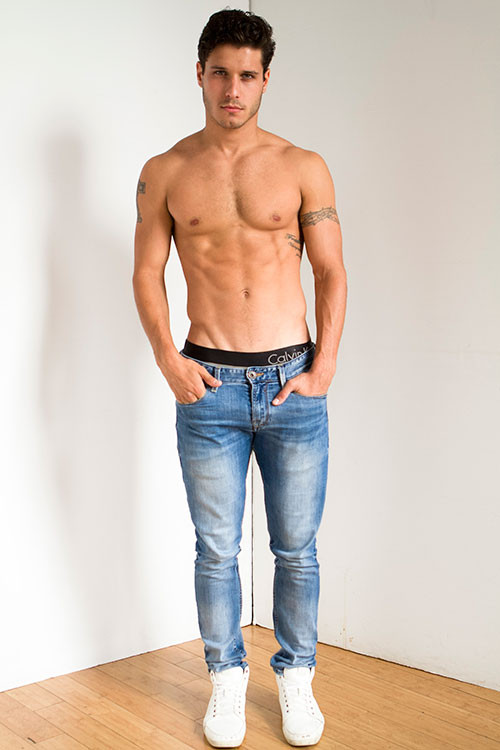 Cody Calafiore 2015 Model Digital Shirtless Pictures 007