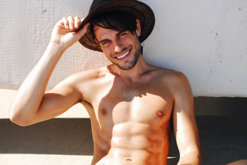 Lucas wears underwear Emporio Armani and hat Zara.