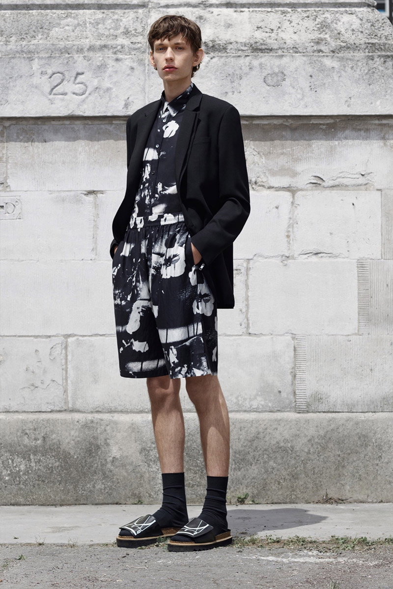 McQ Alexander McQueen Spring Summer 2016 Menswear Collection Look Book 012