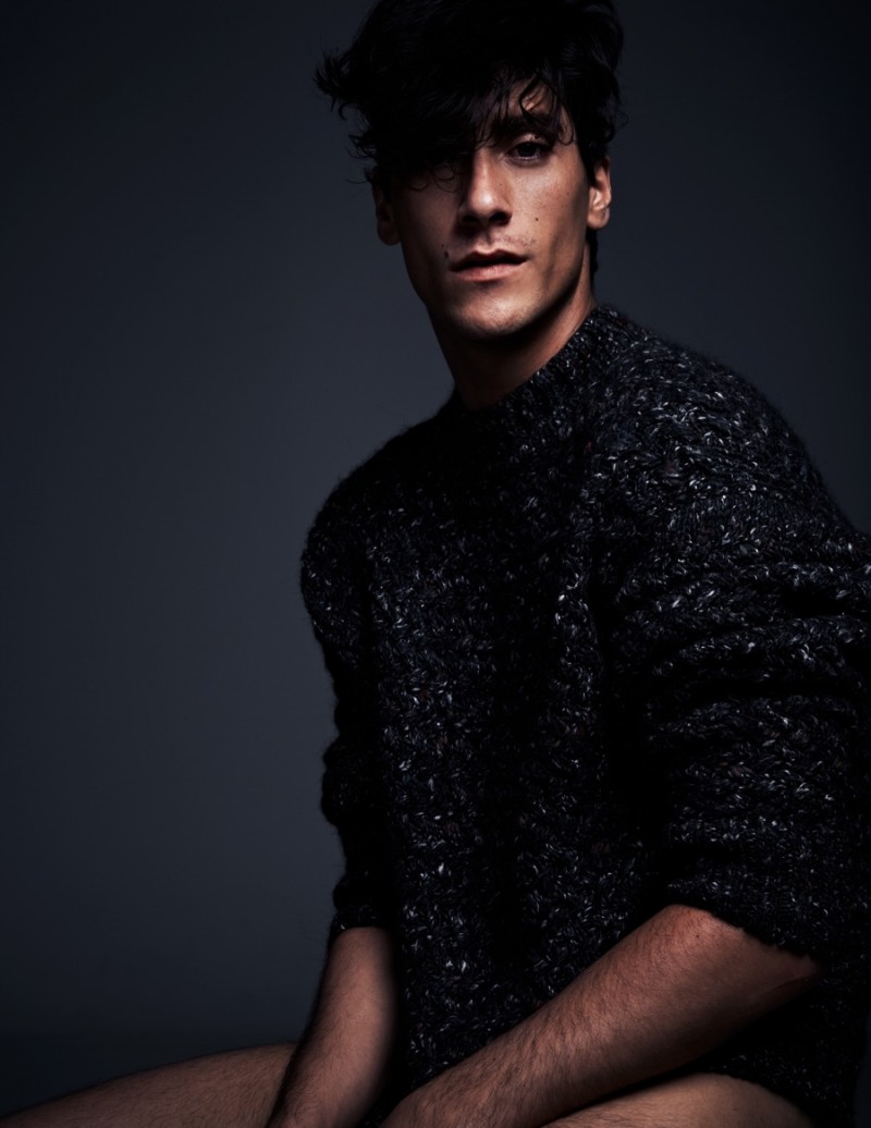 Robson wears sweater Bottega Veneta.