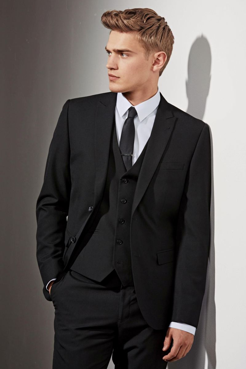 Bo Develius Dons Next Fall Suiting Styles + Casual Essentials – The ...