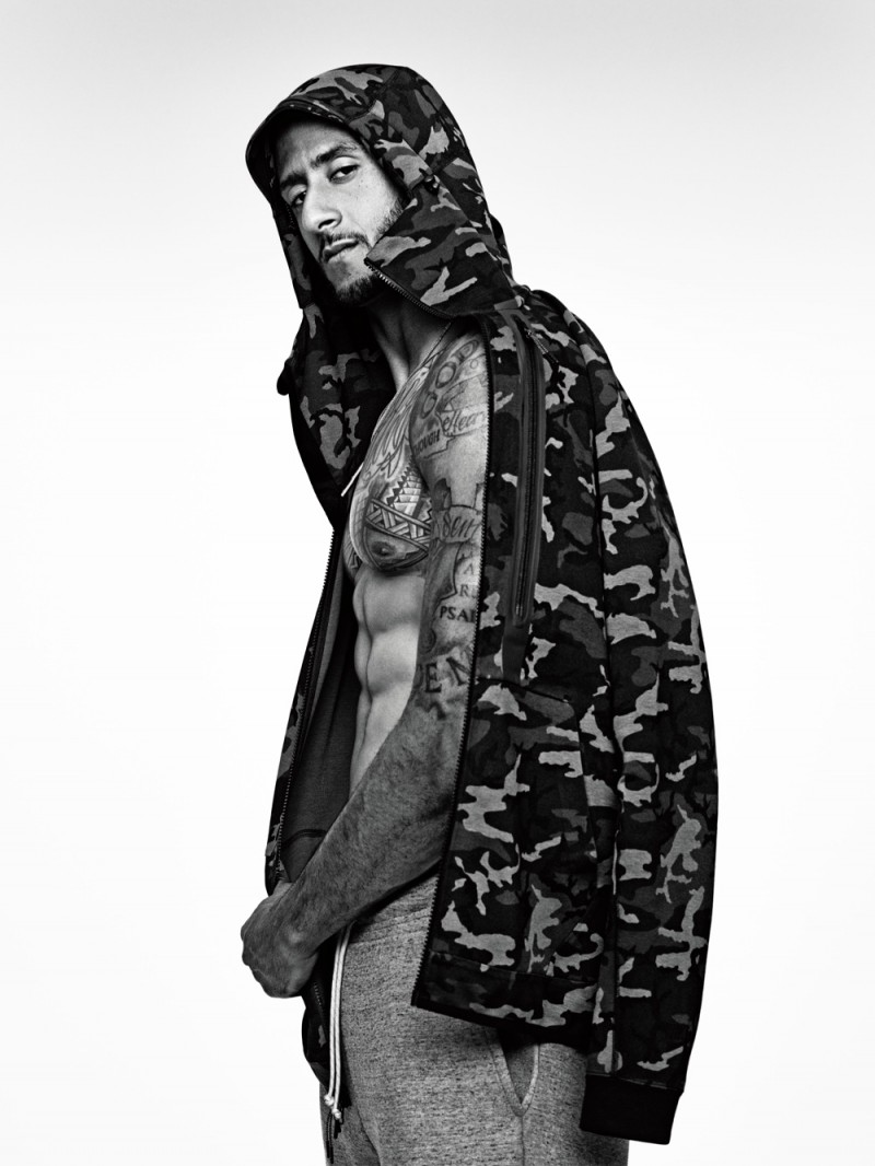 Colin kaepernick shirtless nike tech fleece collection 2015