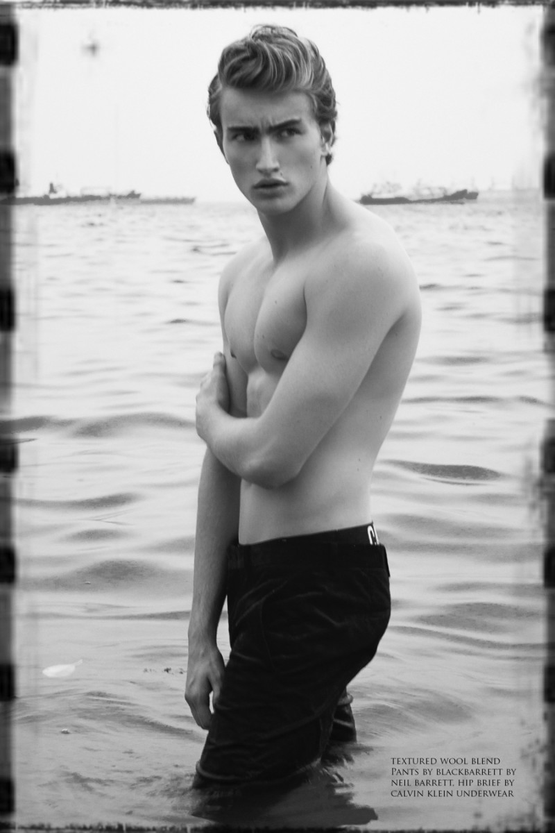 Fashionisto-Exclusive-Dylan-Verlooy-Breaking-the-Habit-005
