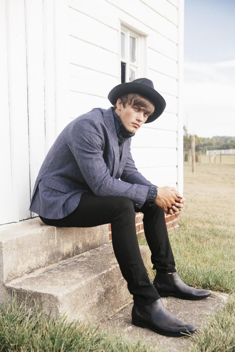 Jack wears hat Urban Outfitters, turtleneck H&M Divided, sports coat Billy Reid, pants Levi's 510, boot Aldo and watch Timex.