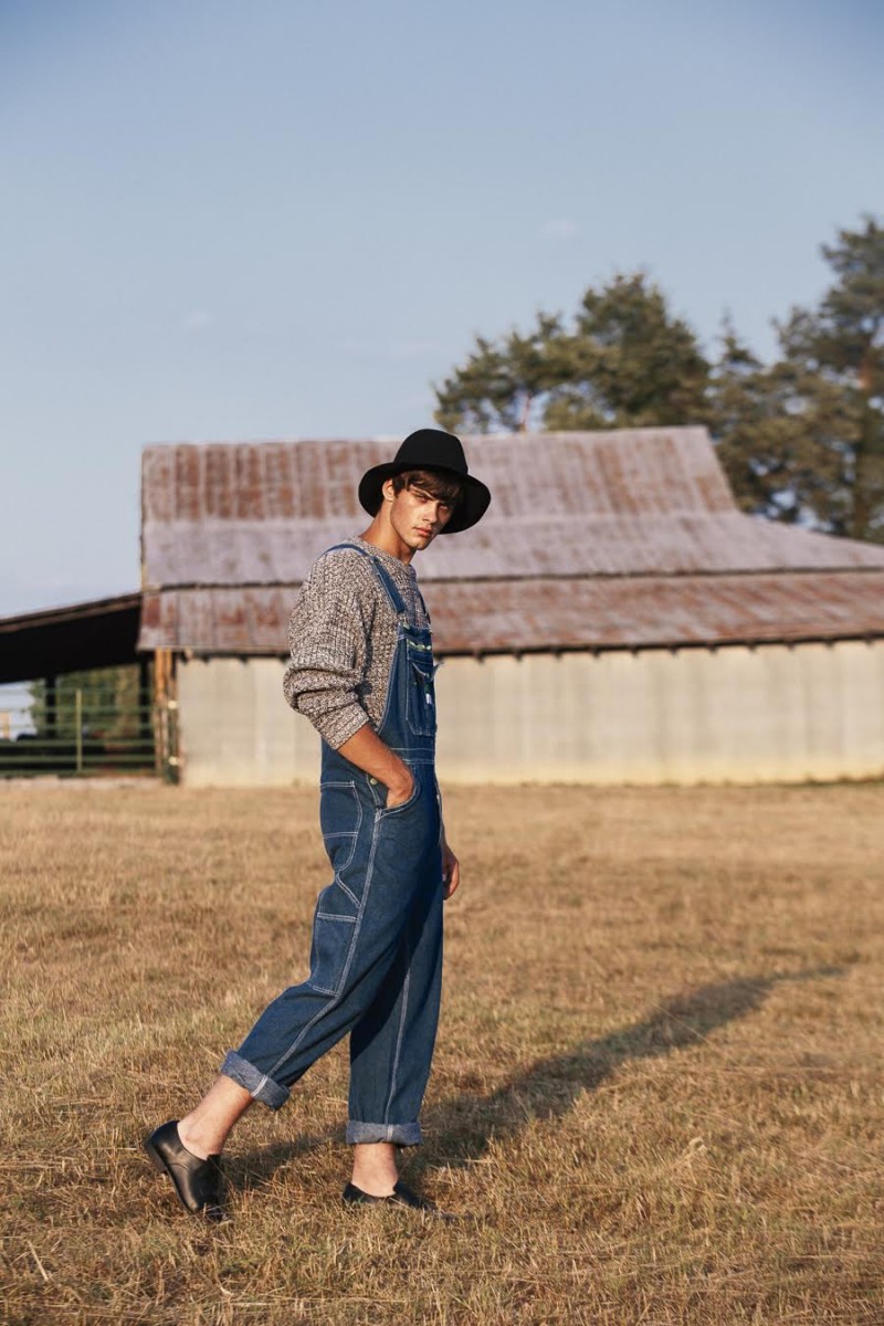 Jack wears hat Urban Outfitters, sweater Trend Basics, overalls Liberty and shoes H&M.