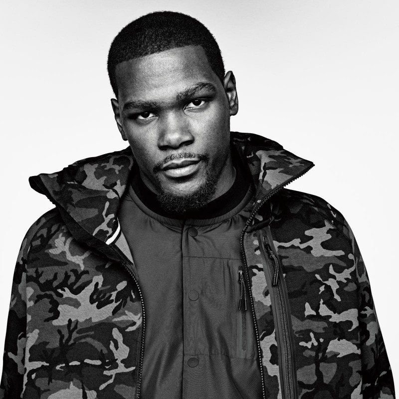 Basketball player Kevin Durant wears Nike Tech Fleece Collection.