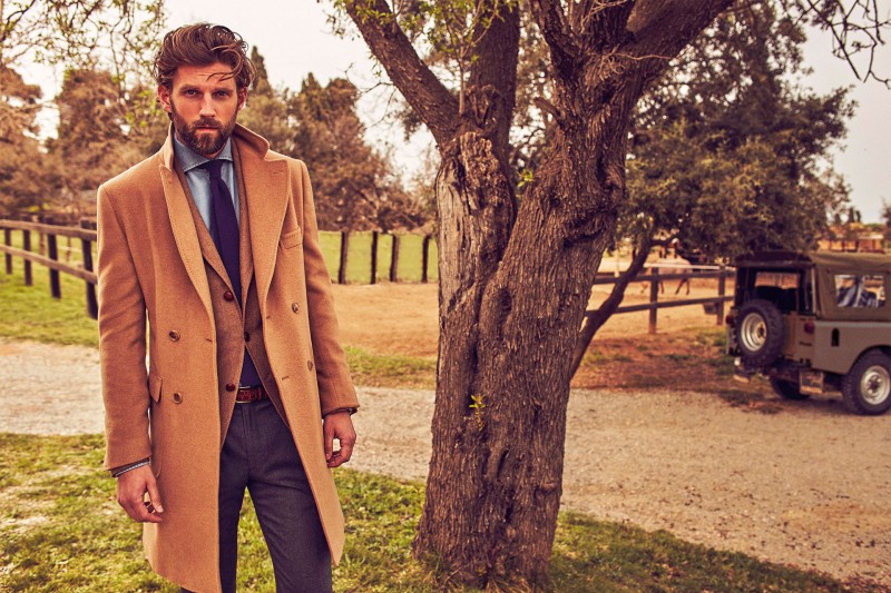 RJ Rogenski is dressed to impress in Massimo Dutti's double-breasted camel coat.