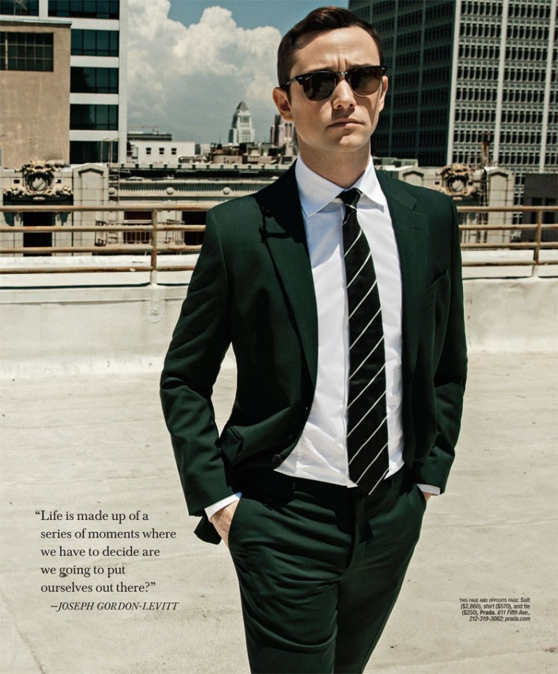 Joseph Gordon-Levitt wears suit, shirt and tie Prada.