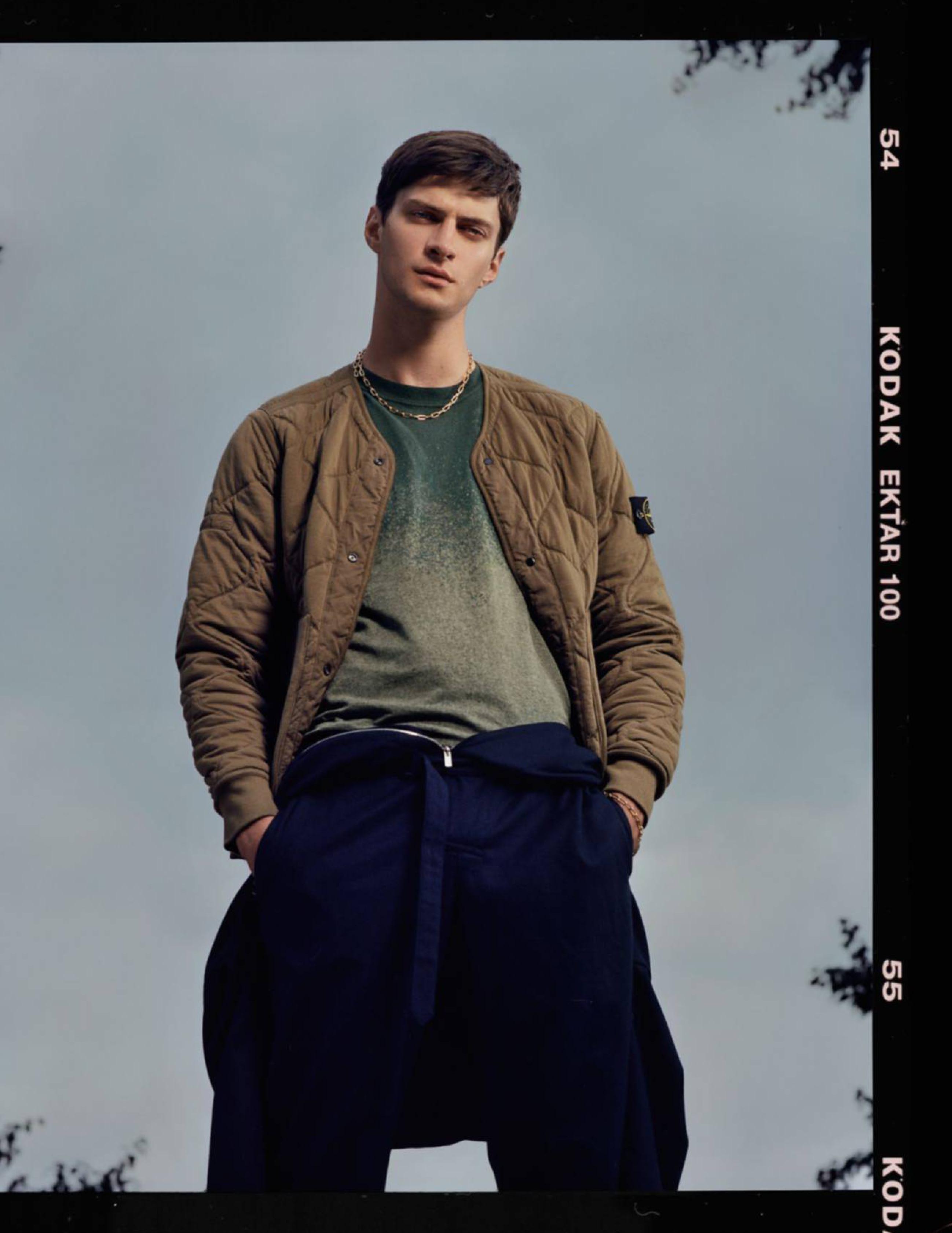 Vogue Hommes Fall Winter 2015 Fashion Editorial 002