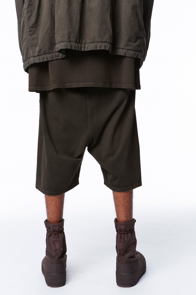 Yeezy-Season-2-Adidas-Kanye-West-Collaboration-Spring-Summer-2016-Collection-Men-Picture-008