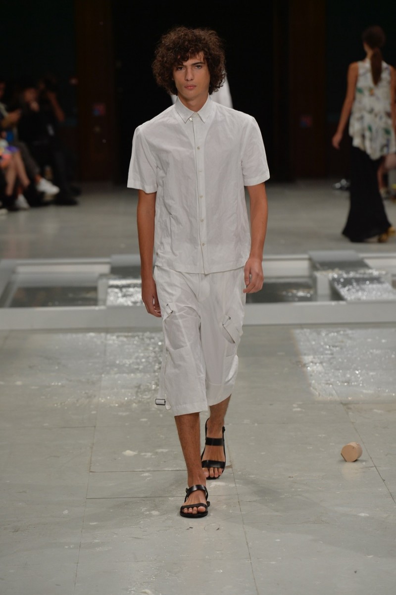 Chalayan-Spring-Summer-2016-Mens-Collection-003