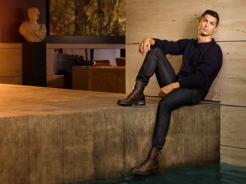 Cristiano-Ronaldo-CR7-2015-Campaign-Fall-Winter-001