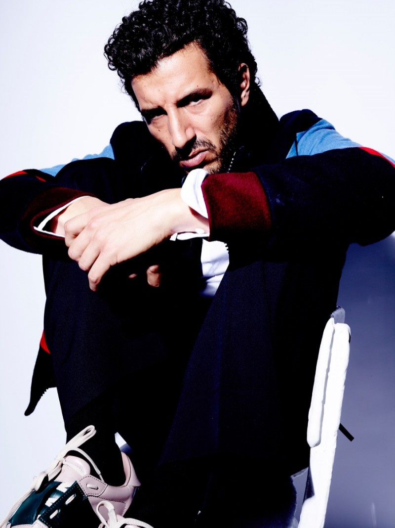 Francesco-Scianna-2015-Corriere-Della-Sera-Shoot-005