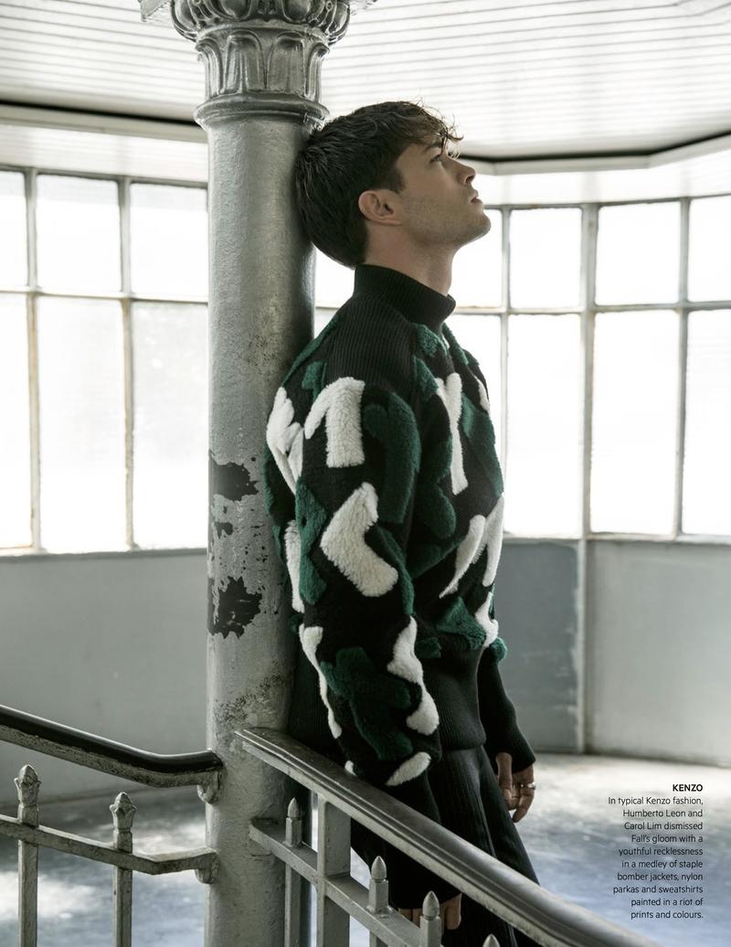 Francisco Lachowski Rocks Fall Fashions for L’Officiel Hommes Singapore