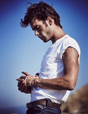 Jon Kortajarena Gets His Hands Dirty for GQ Germany – The Fashionisto